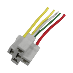 CONECTOR PLÁSTICO PARA RELEVADOR DE 5 PATAS.