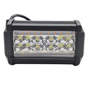 FARO DE 28 LEDS DE 3 WATTS C/U CON ESTROBO,84W,12-80V, CARCASA DE ALUMINIO, COLOR AMBAR EN MEDIO BLA