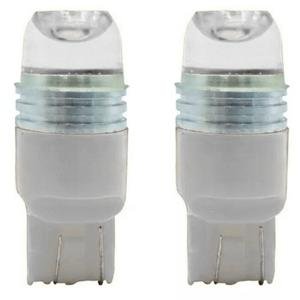 FOCOS 7440 DE 3 LEDS CON CAPUCHA Y FUNCIÓN DE FLASH BLANCO .