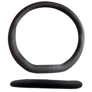 FUNDA PARA VOLANTE DE PIEL MEDIANA DE 38 CM LISA NEGRA EN FORMA D