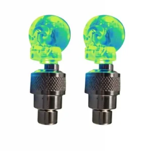 TAPON DE VALVULA TIPO CALAVERA 2 PZAS CON LUZ VERDE (PAR)